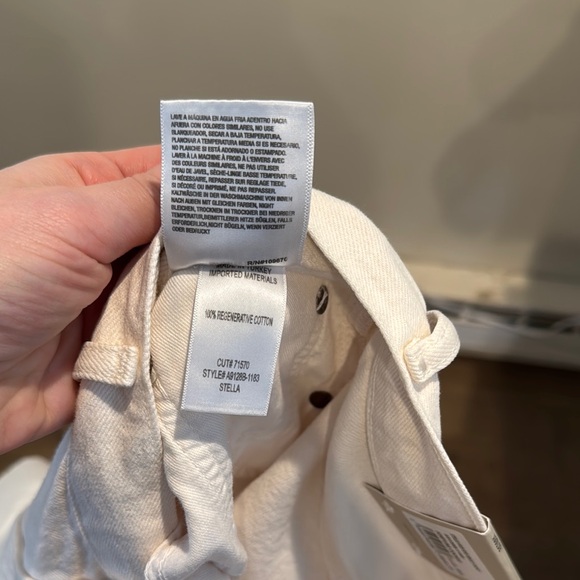 NWT AGOLDE Cream Denim Shorts Stella Short High Rise Baggy Short Size 31 - Picture 9 of 13